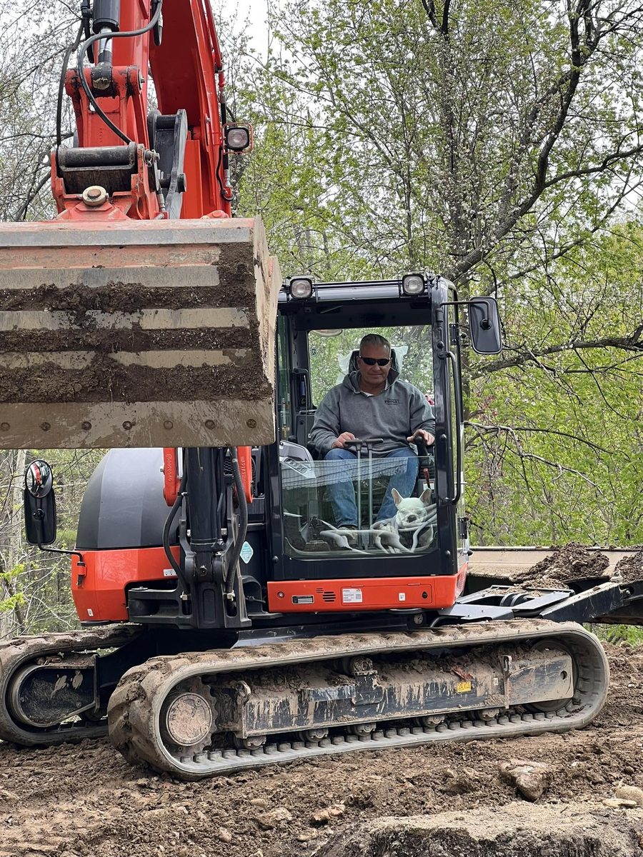 Joe Deering operating excavator